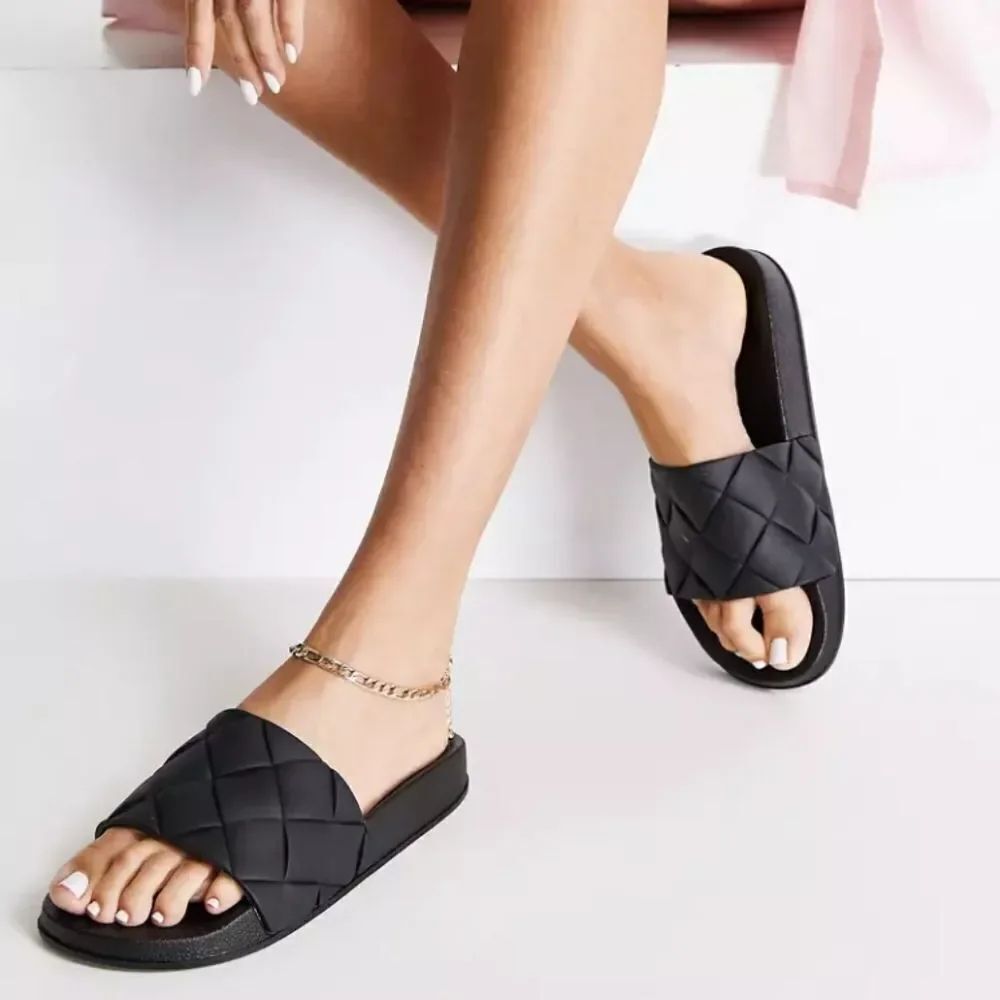 BRAND NEW URBAN SPORT JSLIDES FABIO SLIP-ON SLIDE BY J/SLIDES